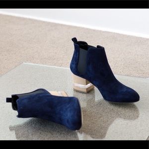 Dear Frances Sapphire Float Booties